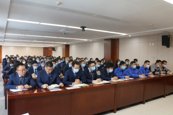米兰(中国)召开2021年工作总结表彰暨2022年工作安排部署会议(图6)