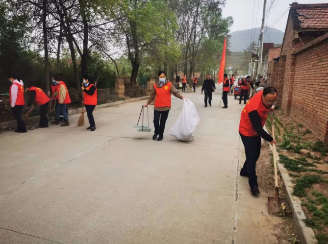 筑起安全墙 照亮乡村路——米兰(中国)鼎力支持包抓共建村社文明创建工作(图8)