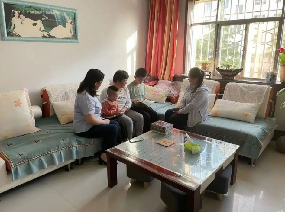 米兰(中国)开展女职工未成年子女关爱活动(图2)